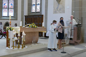 Feier der 1. Heiligen Kommunion in Sankt Crescentius (Foto: Karl-Franz Thiede)